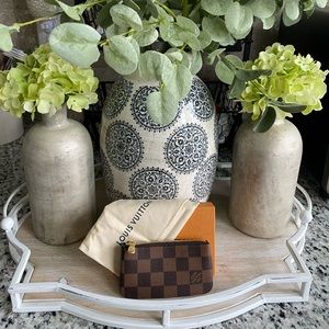 🔥 Key Holder - Damier Ebene - Hard to Get 🔥